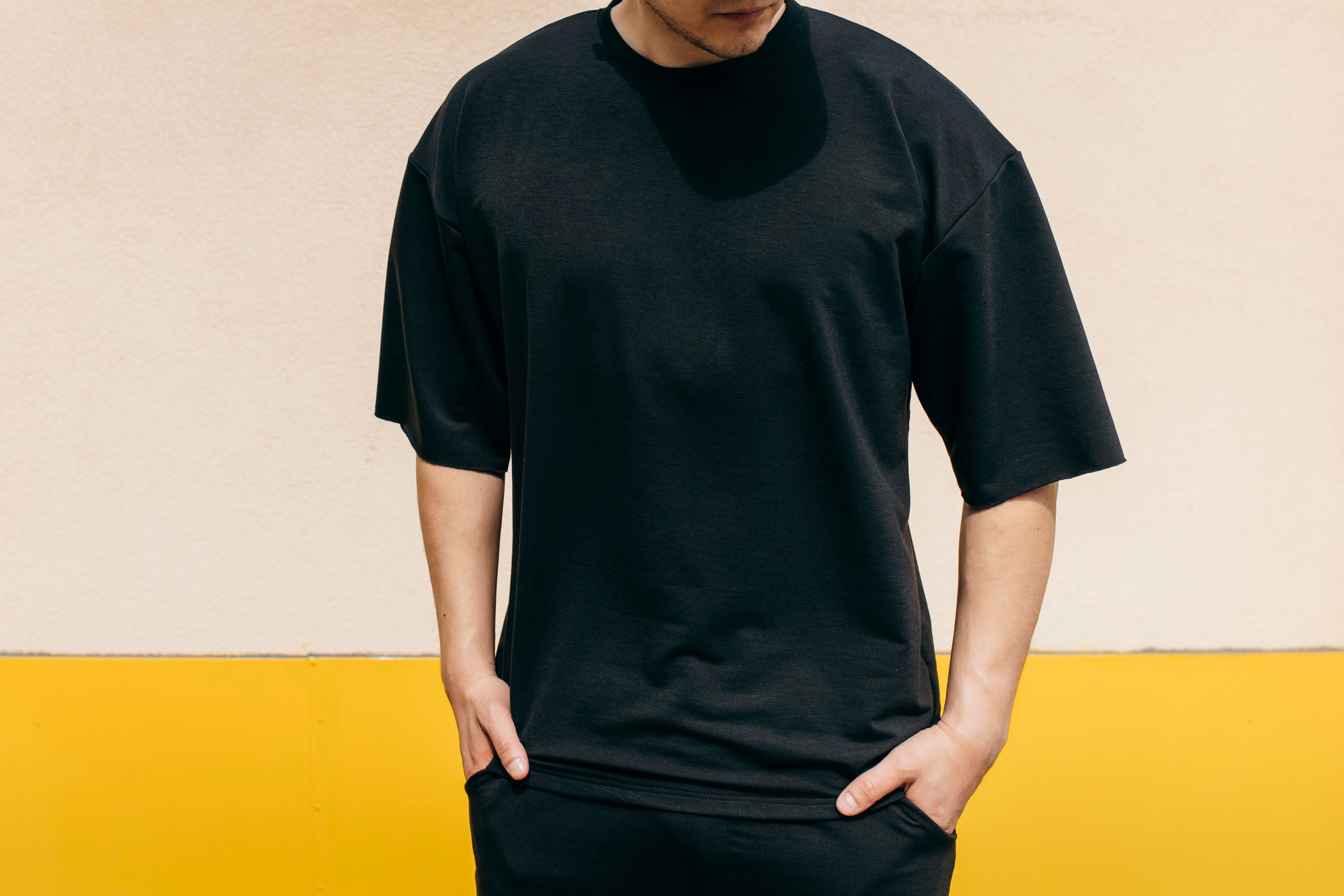 Men's Oversized T-shirt Outfit Ideas: How to Style Your Favourite Tee