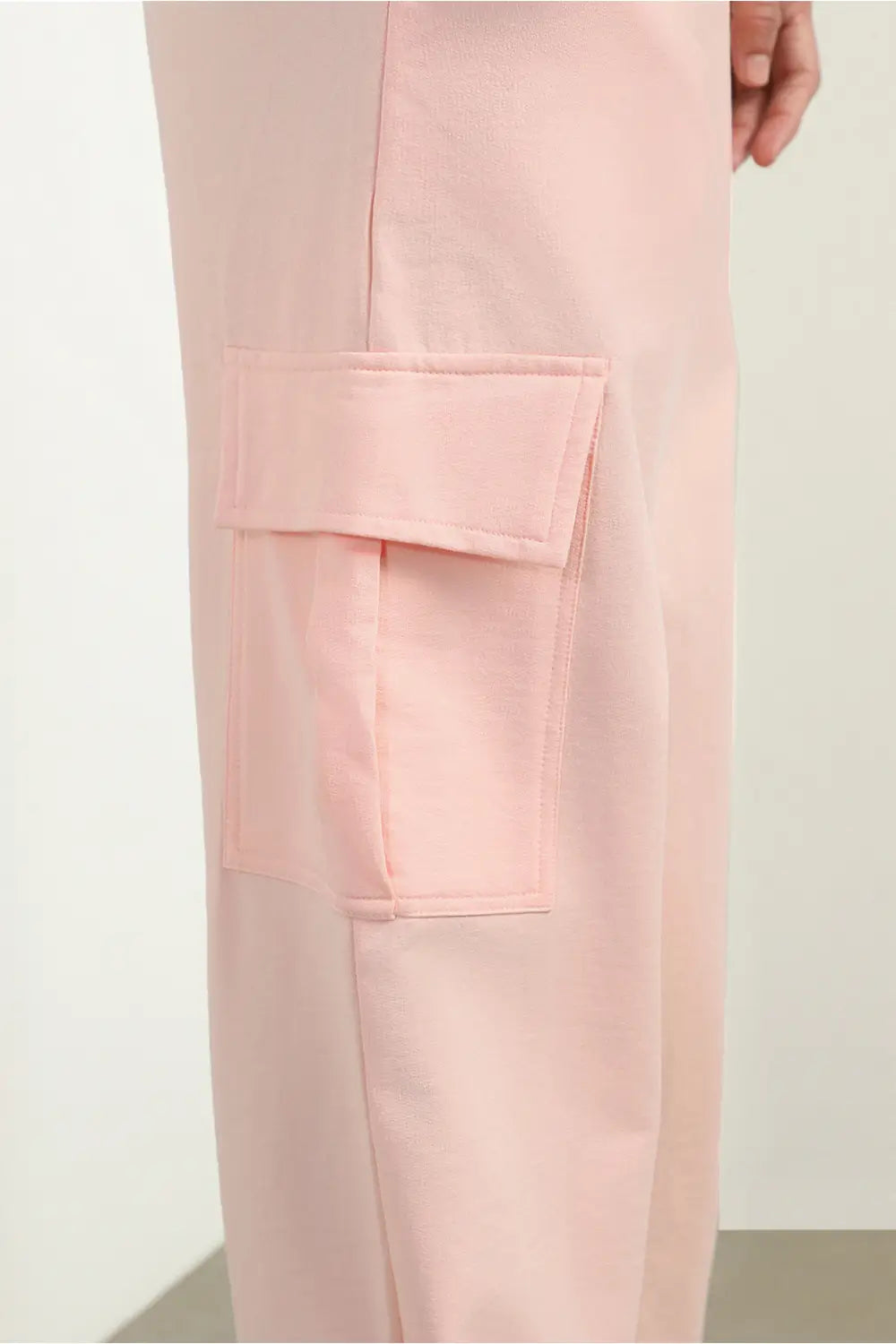 Oversized Cargo Trackpants