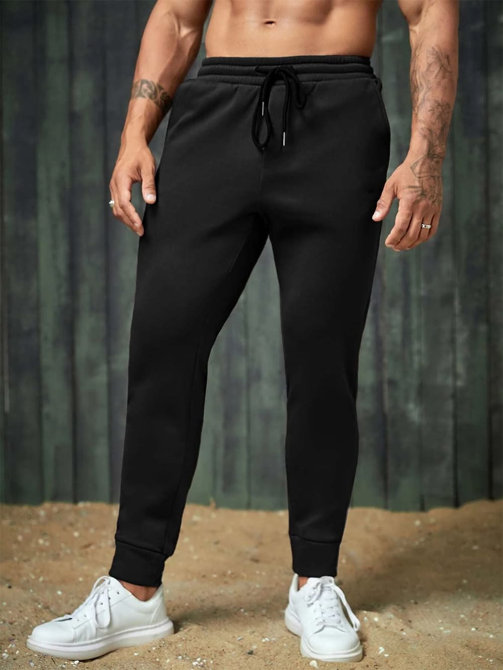 Men's Zip Pocket Active Jogger in Black from Joe Fresh