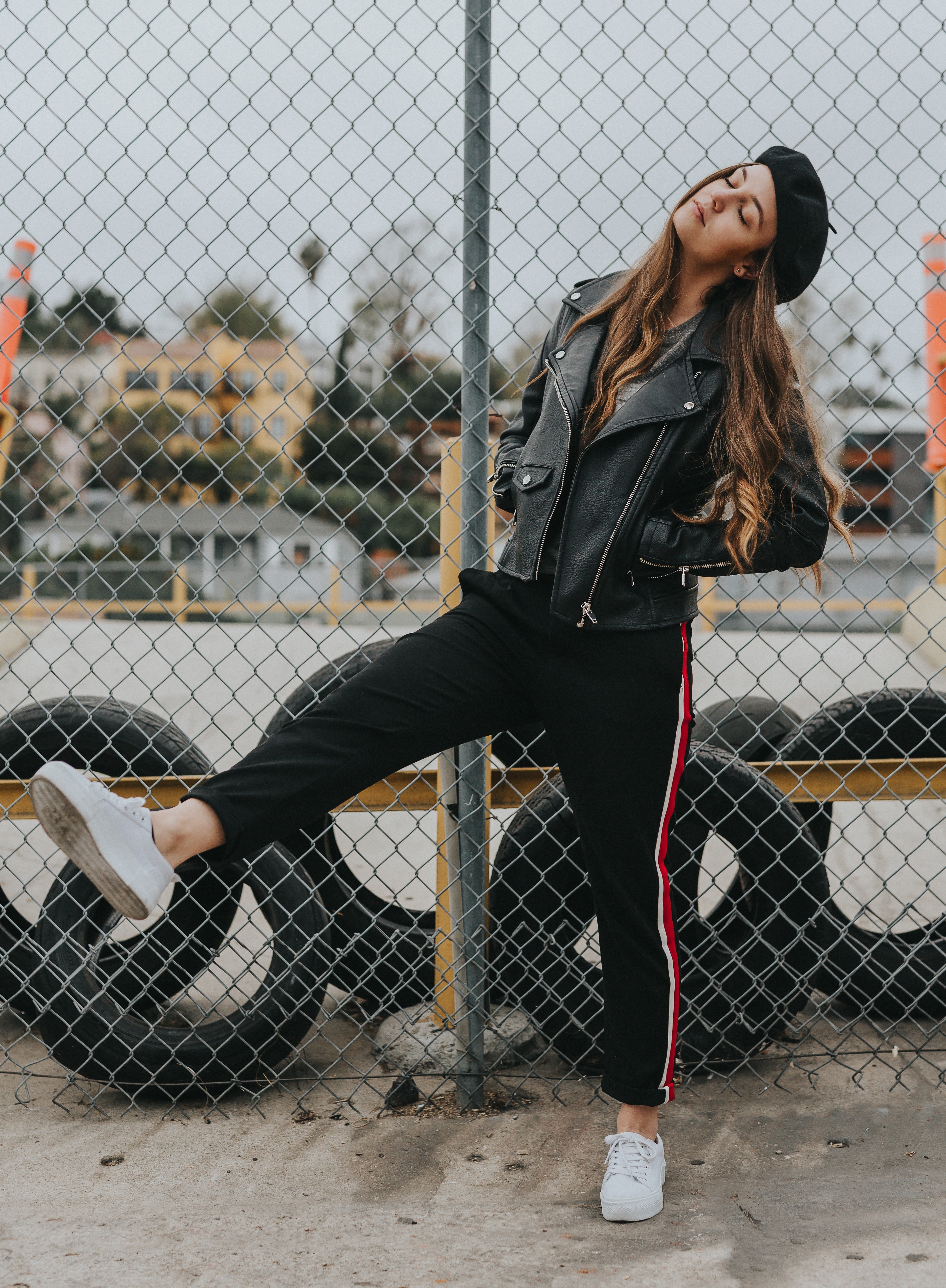 Joggers Vs. Leggings: Which Is Better For You?