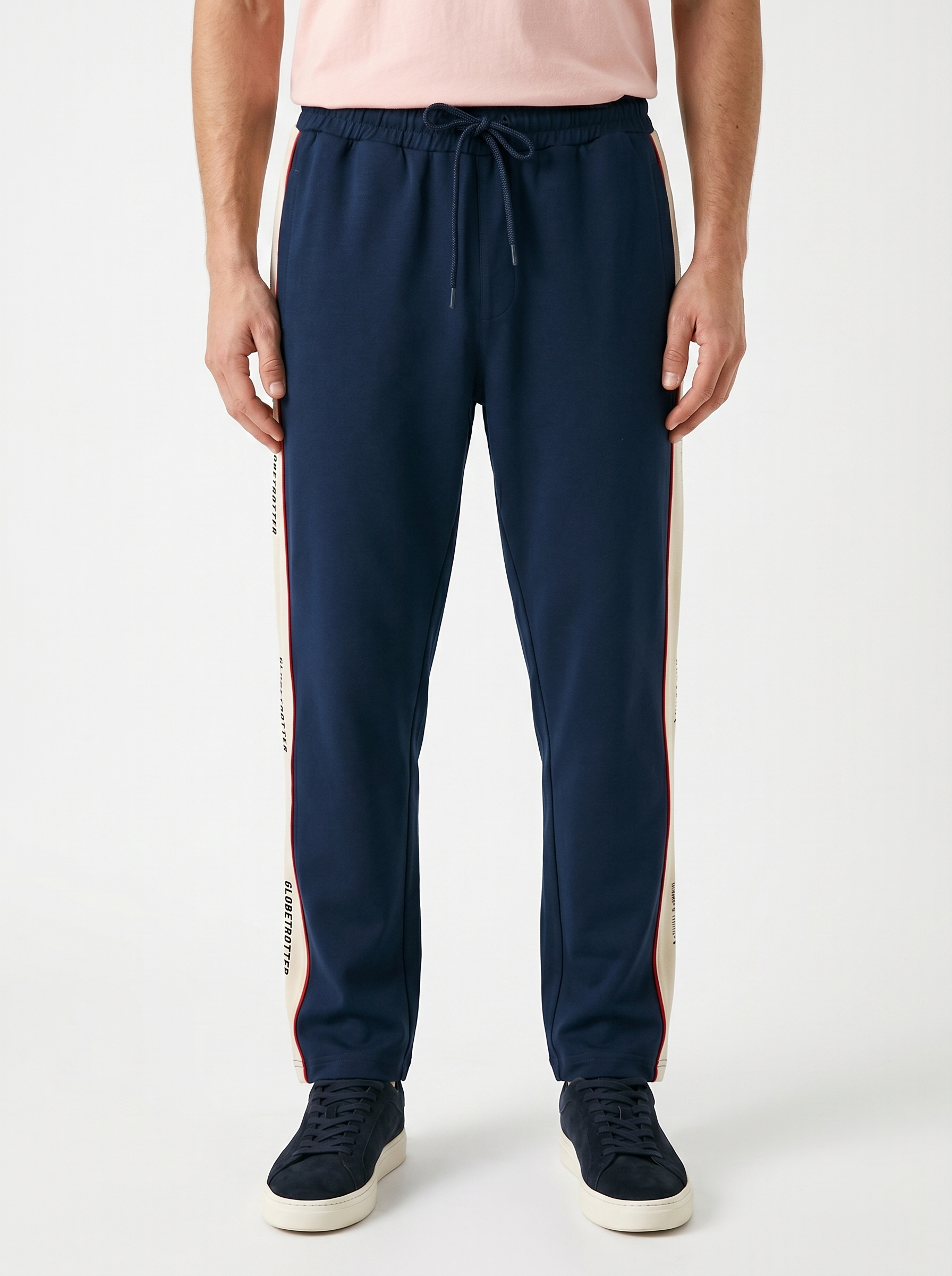 Globetrotter Straight Fit Jogger