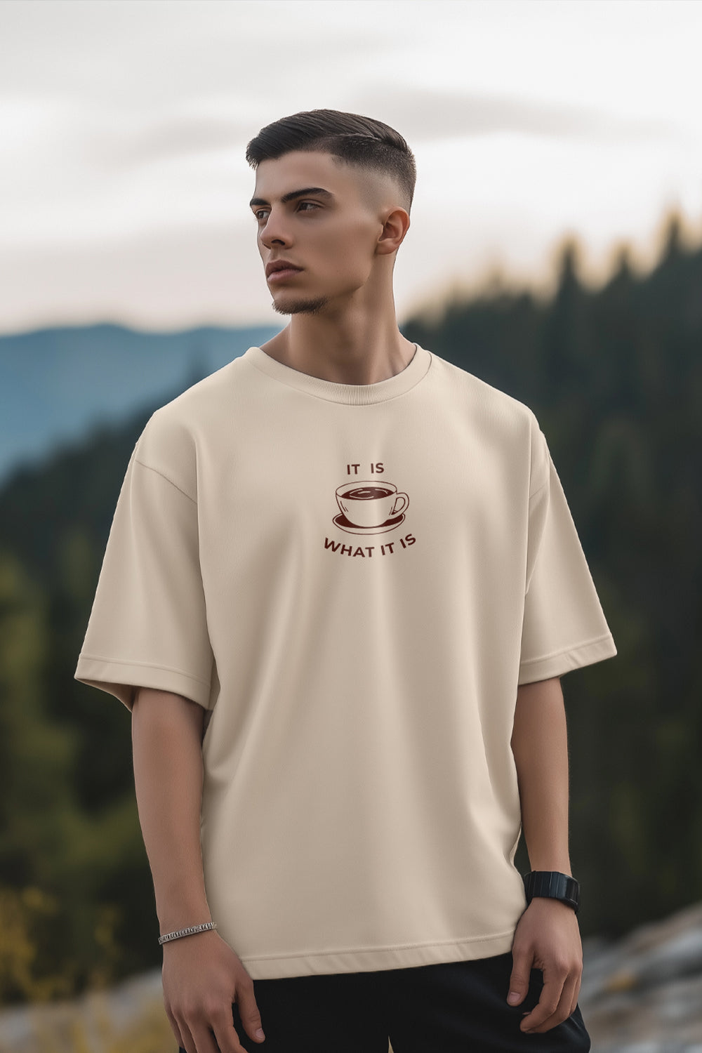 The coffee club Oversized T-Shirt