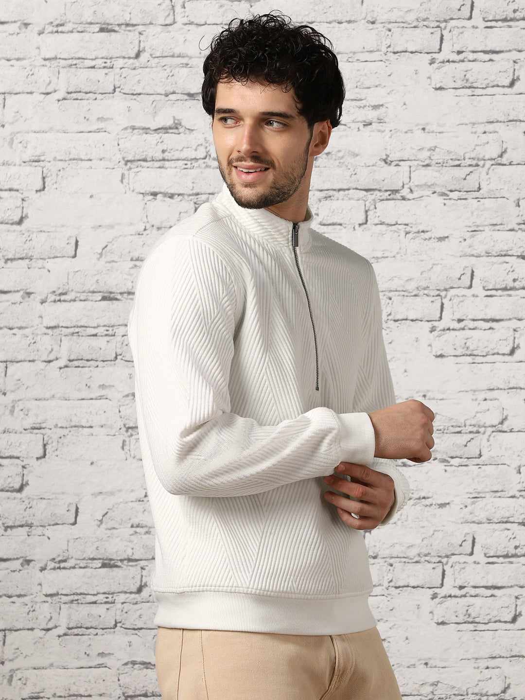 Avocado Zigzag  Quilted Zip-Up Sweatshirt
