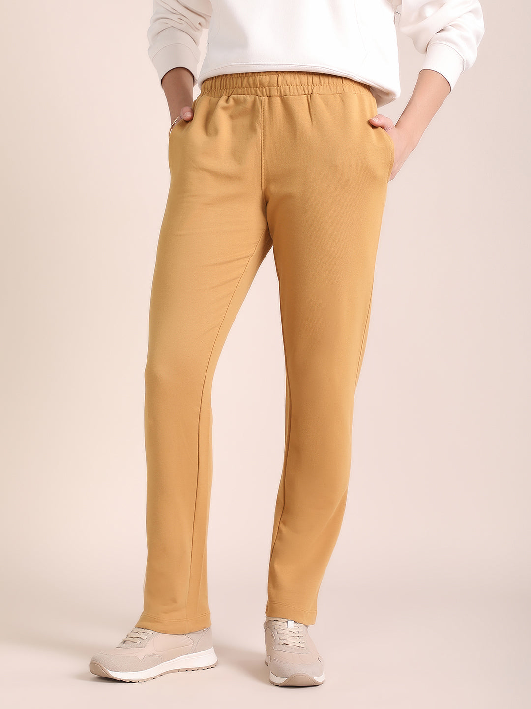 Classic Women’s Joggers