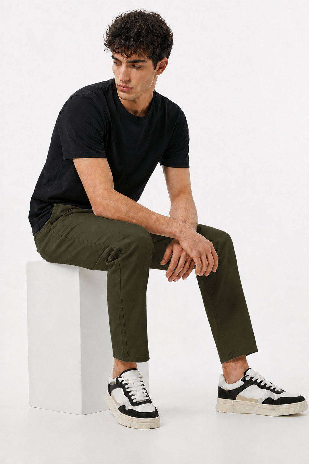 Classic Stretch Chinos