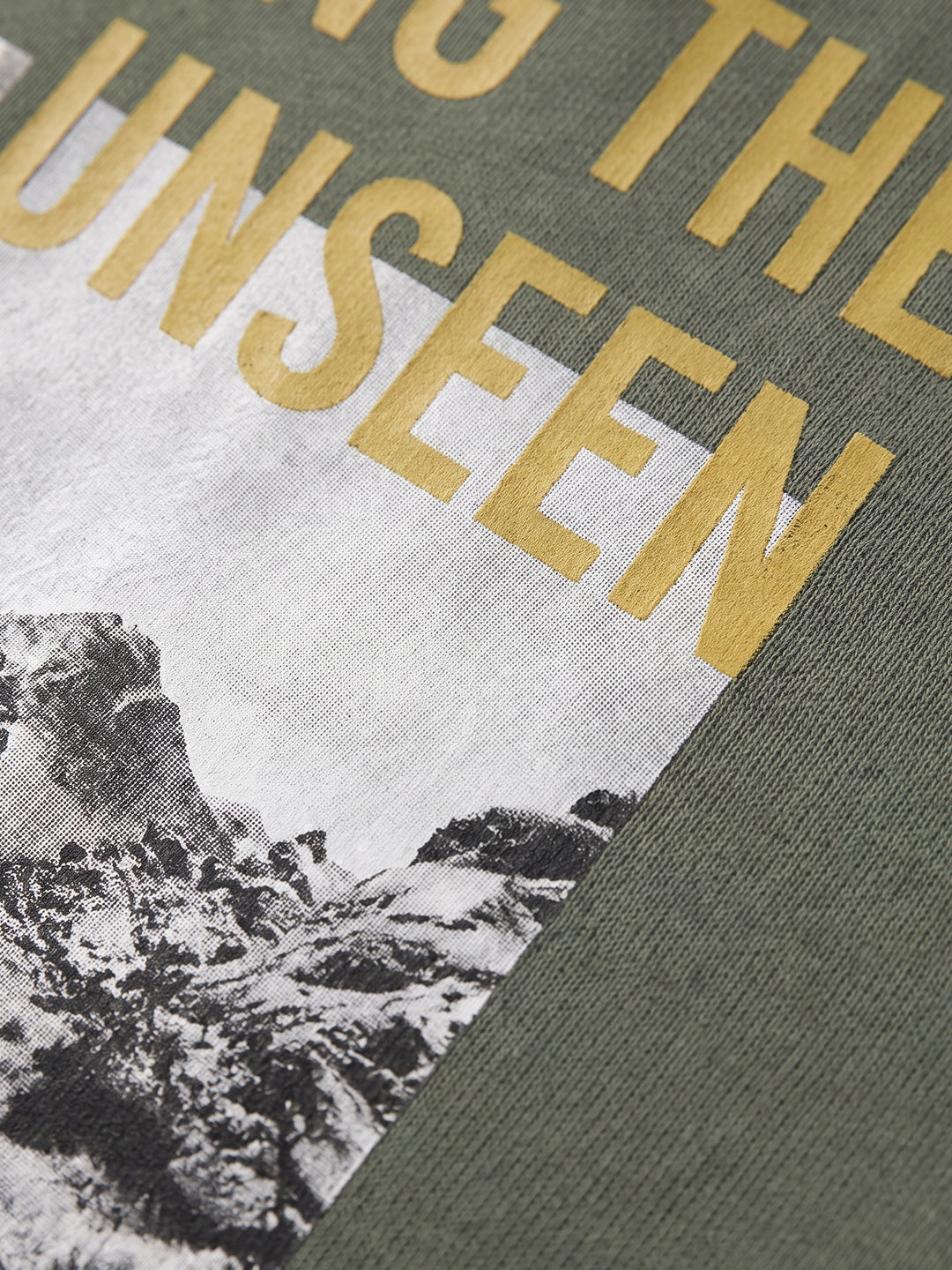 Exploring the unseen Oversized  Sweatshirt