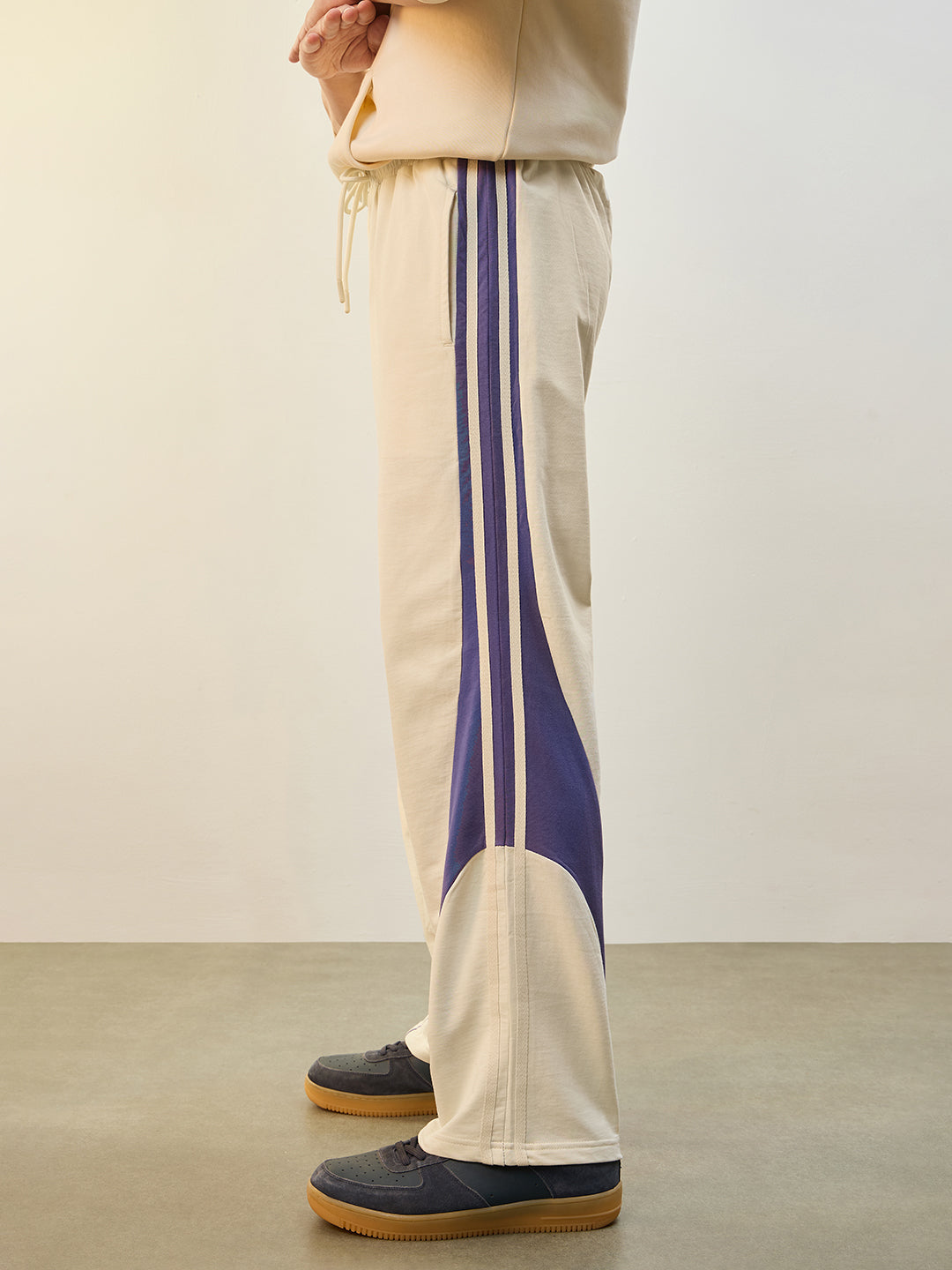 Outbound Straight Fit Joggers