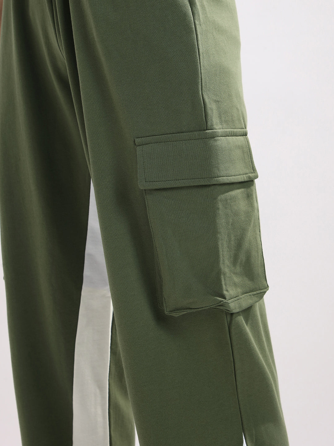 Dual-Tone Cargo Joggers