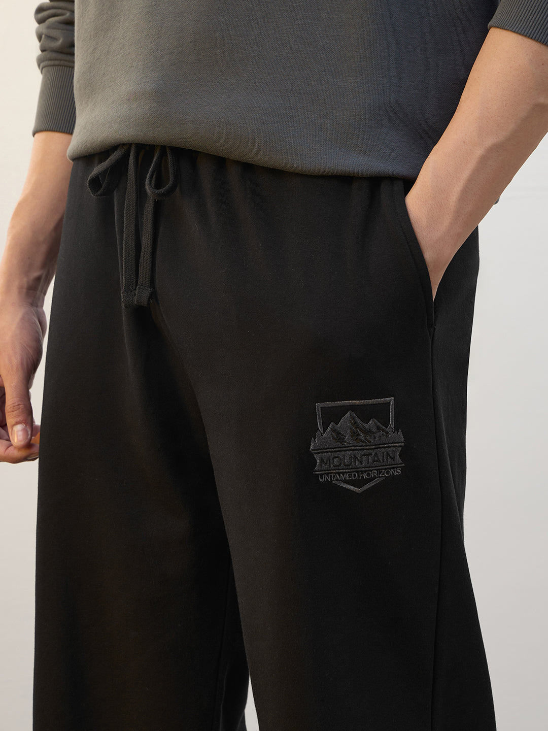 Mountain Heavy Fleece Jogger