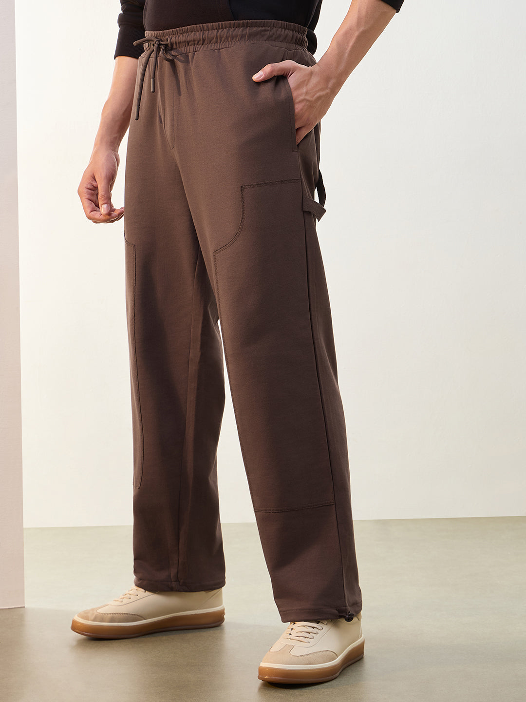 Layered Pocket Straight Fit Jogger