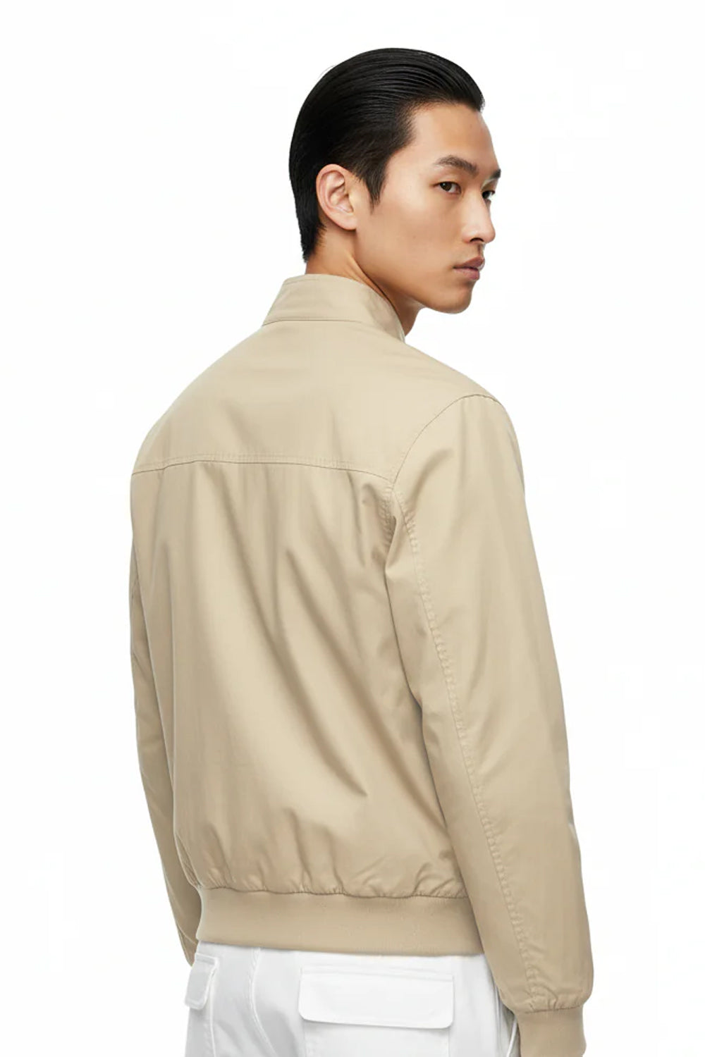 Stand Collar Bomber