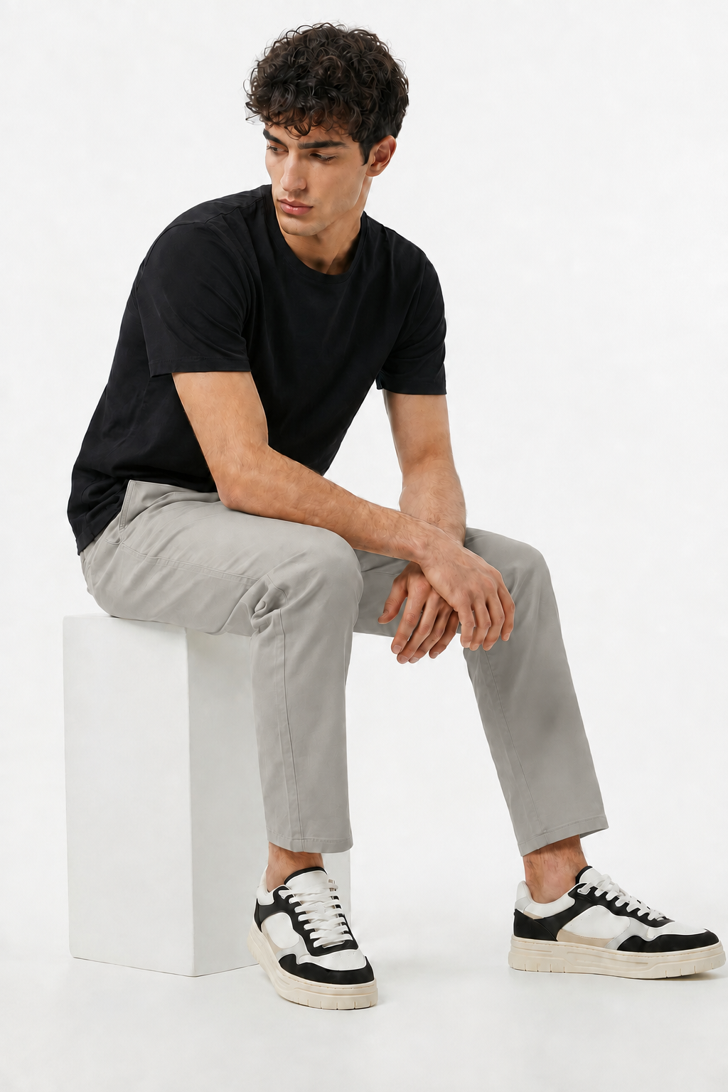 Classic Stretch Chinos