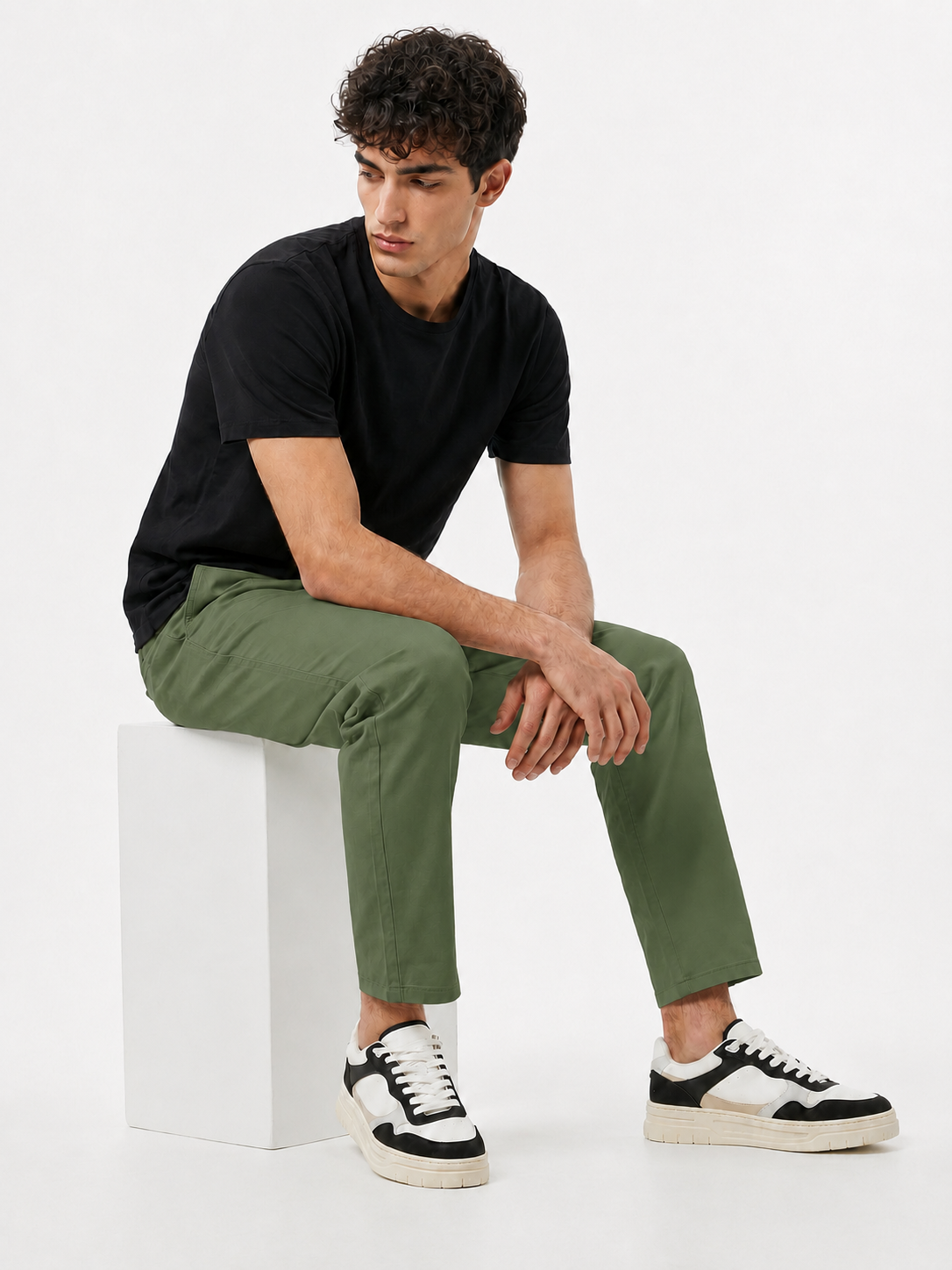 Classic Stretch Chinos