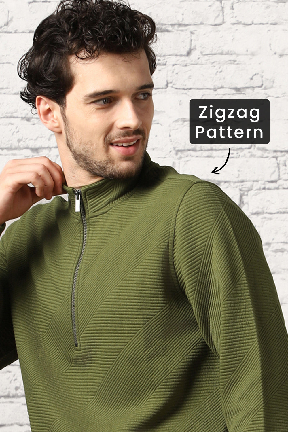 Avocado Zigzag  Quilted Zip-Up Sweatshirt