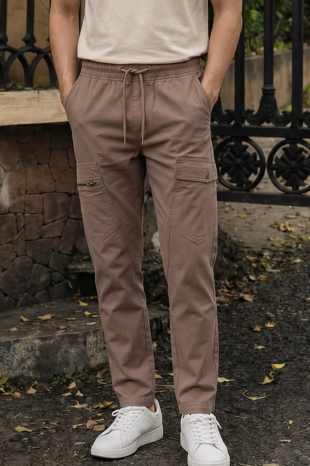 Voyager Zip Cargo Pants