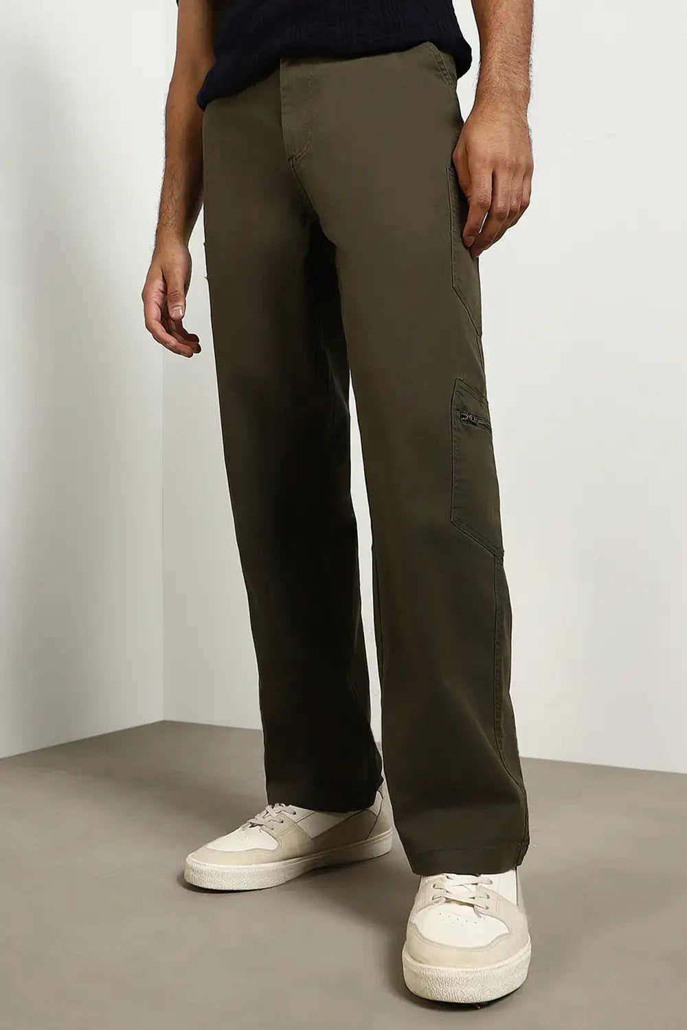 Straight Fit Zipper Woven Cargo Pants