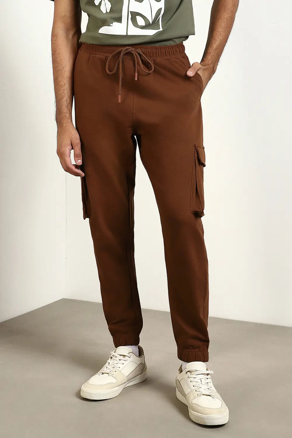 Nobero Classic Cargo Joggers