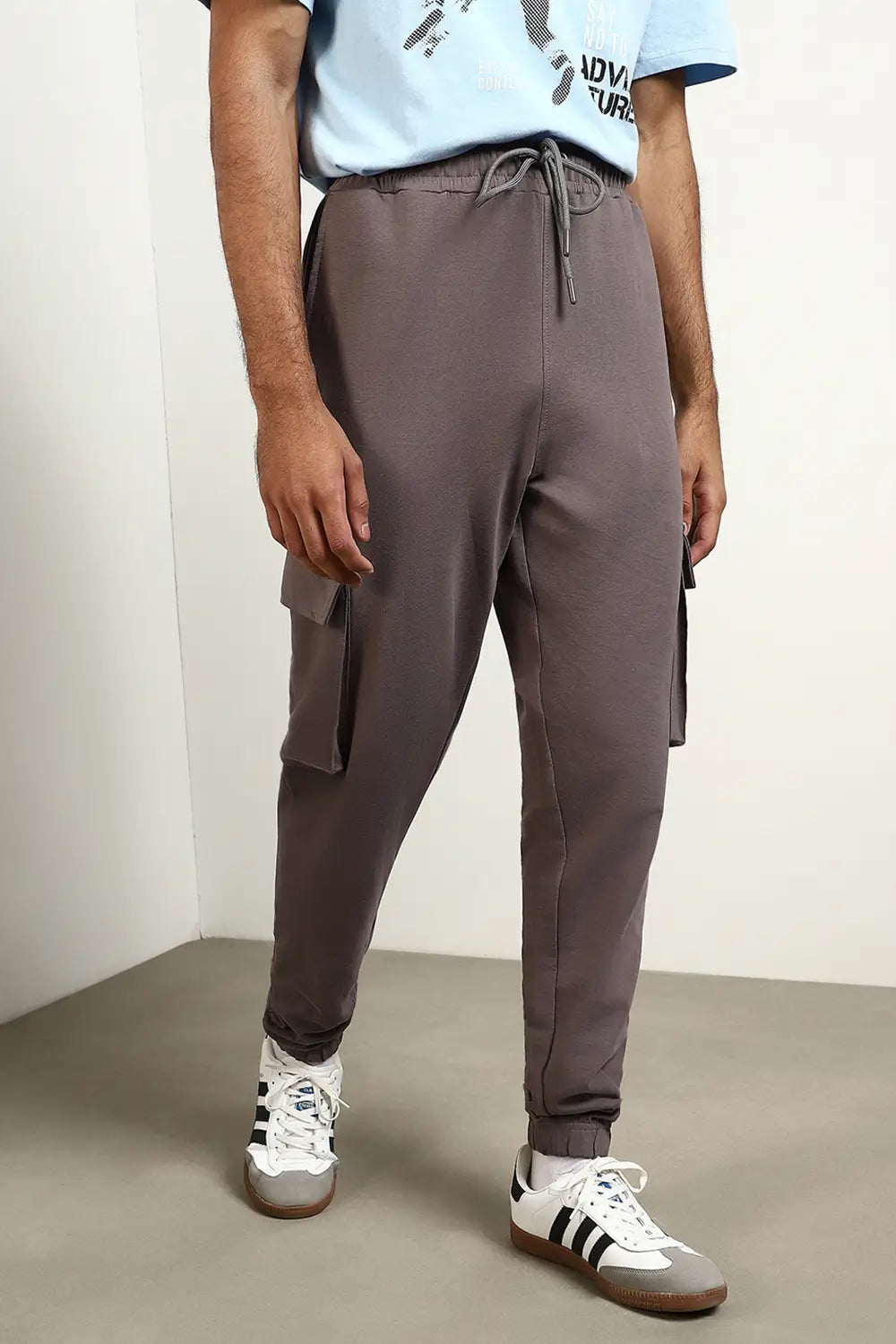 Nobero Classic Cargo Joggers