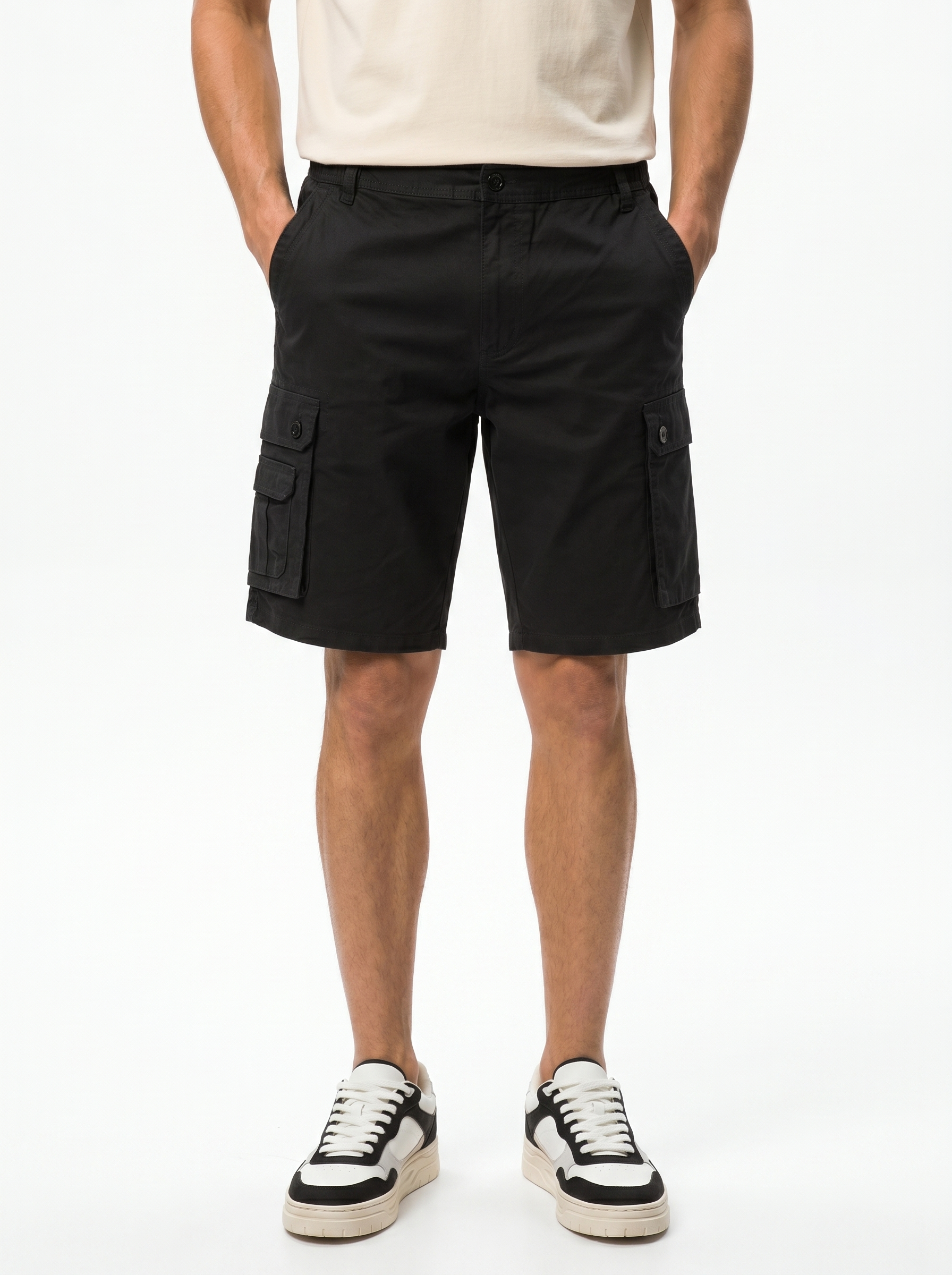 Explorer Cargo Shorts
