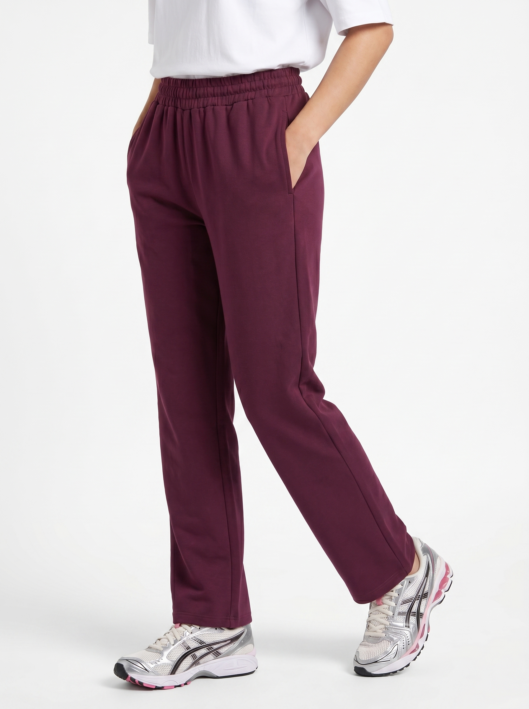 Classic Women’s Joggers