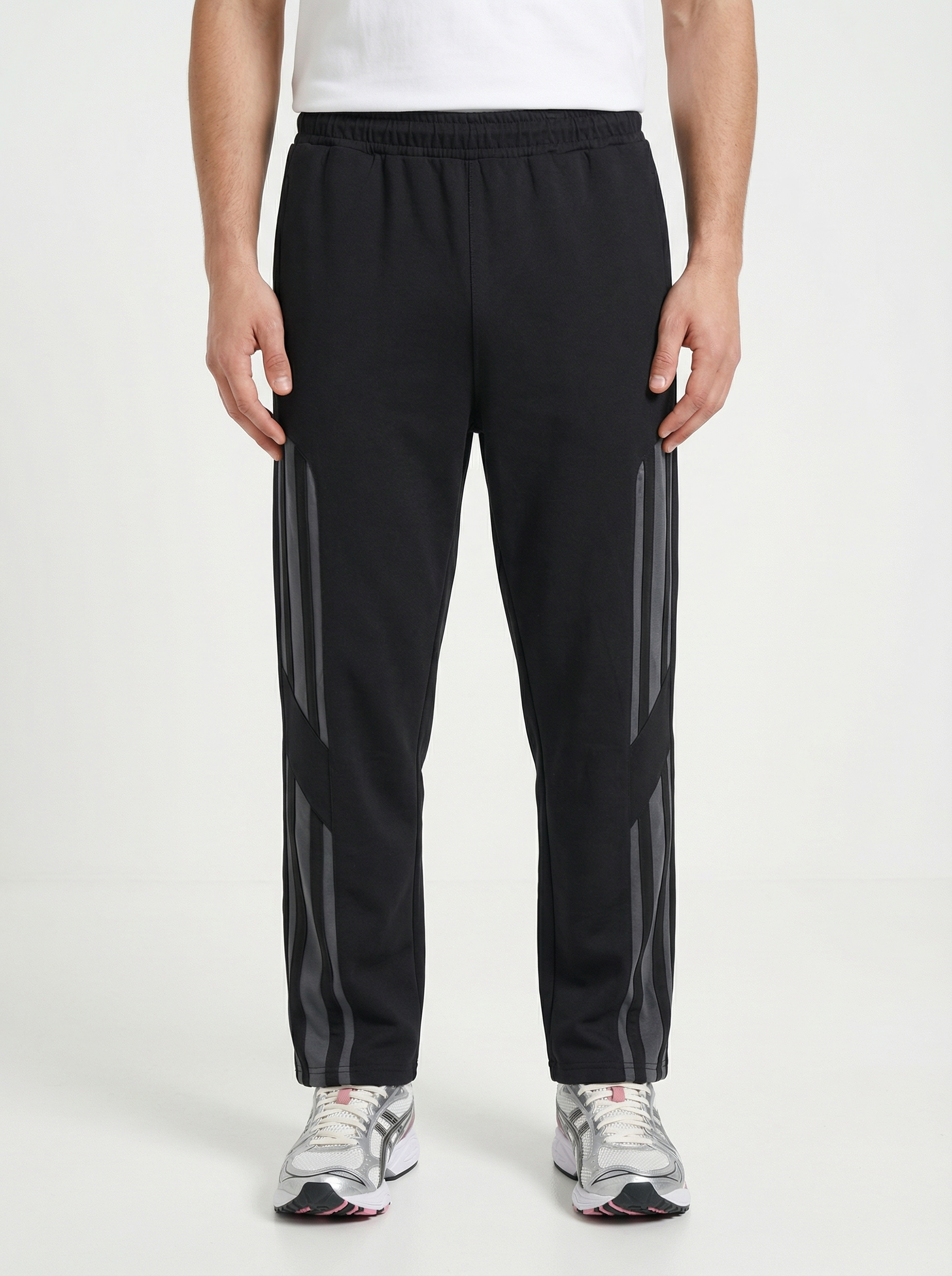 Madrid Straight Fit Joggers