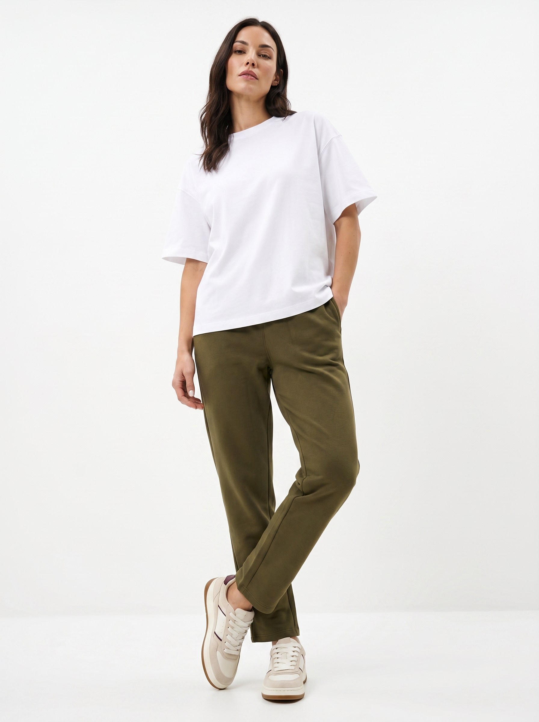 Classic Women’s Joggers