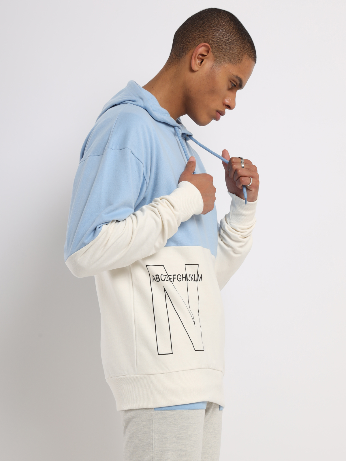 Nobero Contrast Hoodie