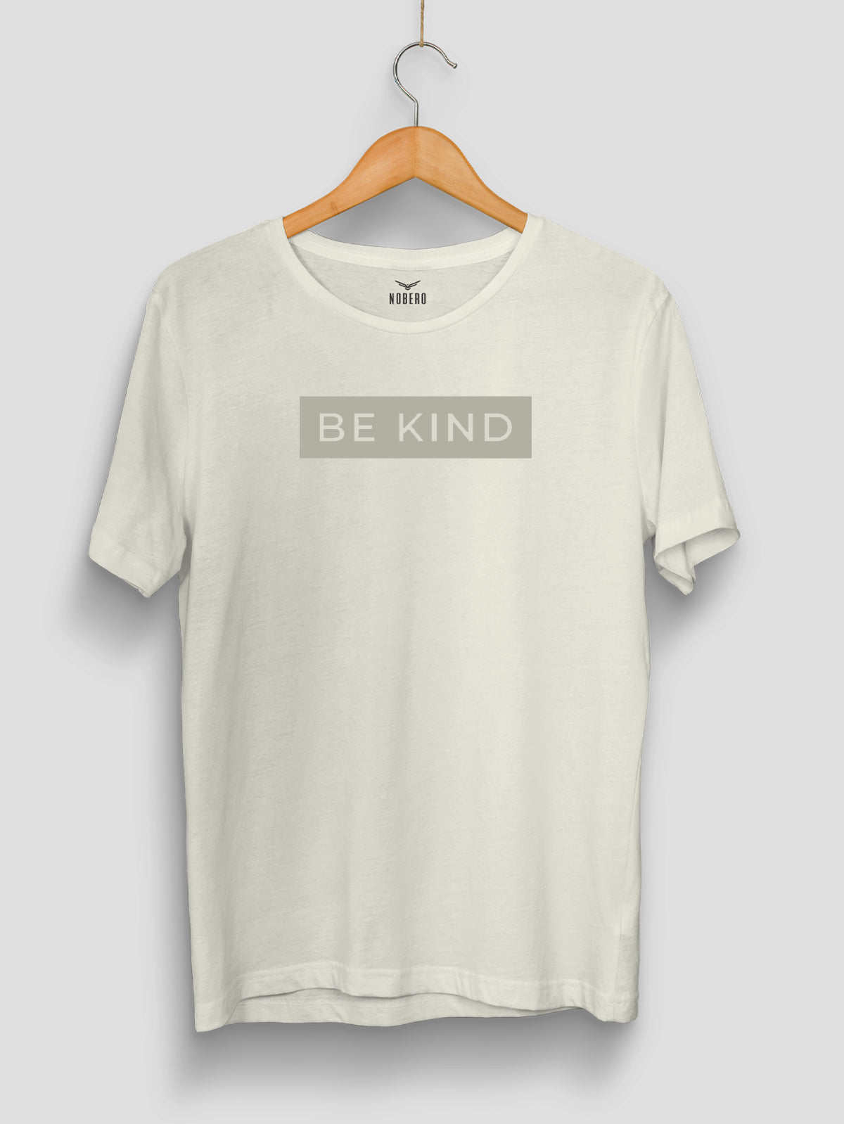Be Kind  Classic Fit T-Shirt
